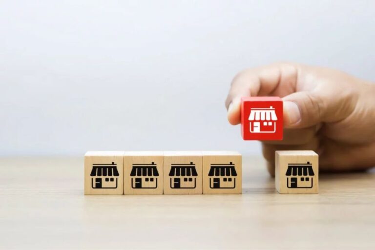 Abrir franquia ou marca própria? Como decidir a melhor alternativa ao empreender