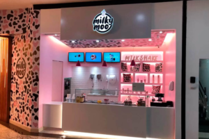 Descubra tudo sobre a franquia Milky Moo, seu crescimento, investimentos necessários e as vantagens e desafios ao investir.