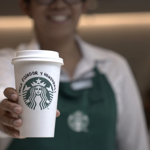 Quanto custa abrir uma franquia do Starbucks? Veja valores, desafios e conheça uma alternativa acessível